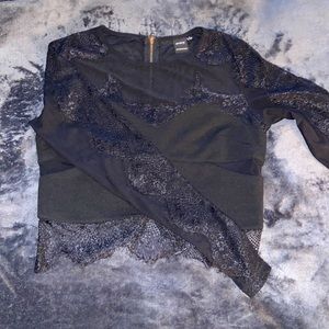 Long sleeved crop top w/ lace trim and gold zipper